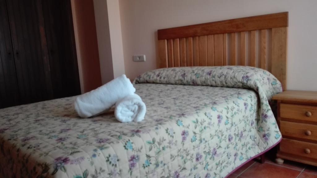 Hostal La Vega Peralejos Екстер'єр фото